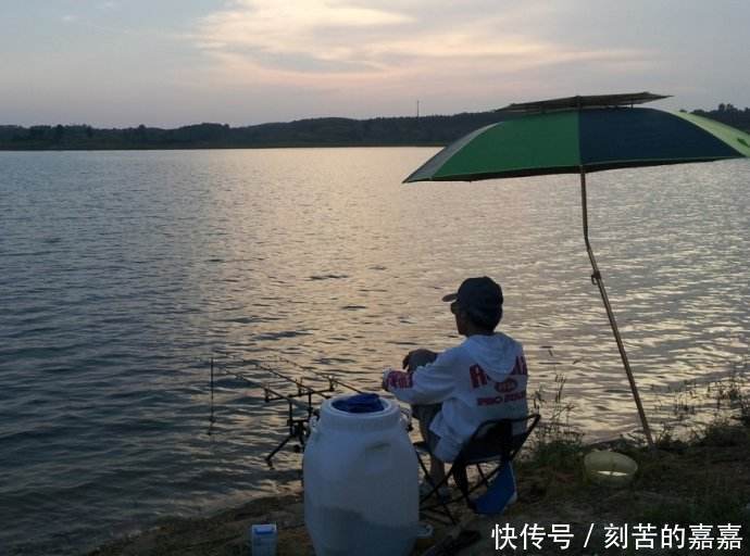 钓友注意旧鱼漂别用了，新式“七星漂”一出，不愁大鱼钓不到