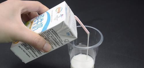 什么时候喝牛奶最好?好多人还不清楚,看后抓紧转告身边人