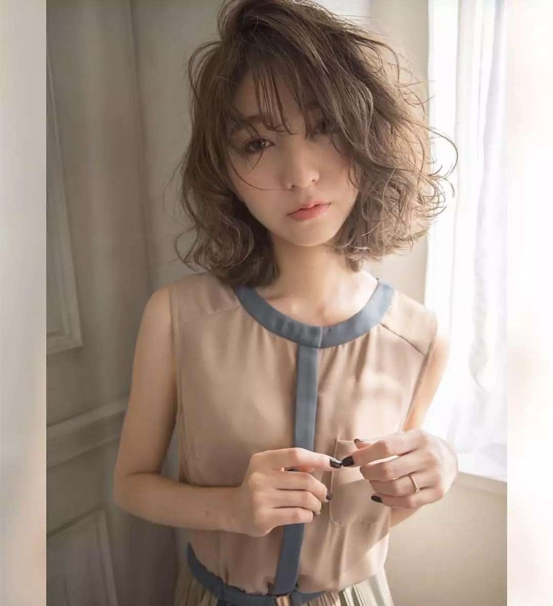 圆脸型|女生只要了解这四个细节,你就知道自己的脸型适合什么发型了!