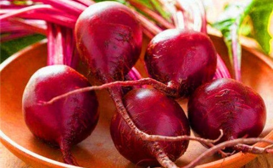 子宫早衰|女性过了30岁，可以多吃4种食物，排除毒素、预防子宫早衰