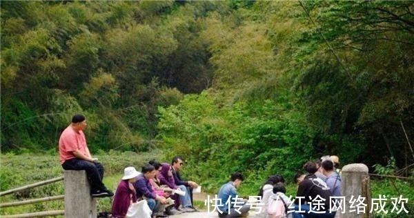 底蕴#终南山“隐士”多达上万,当真都是看破红尘?隐居之地沦为做秀场