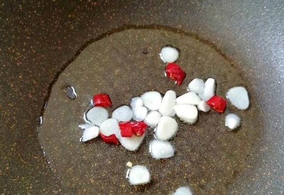 清炒|老俩口的简单晚餐，清炒一下，在朋友圈就火了，网友：吃法太好了