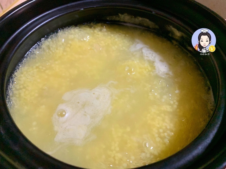 银耳|这粥，婆婆早餐必喝，满满全是胶质，每周喝几次，连化妆品都省了