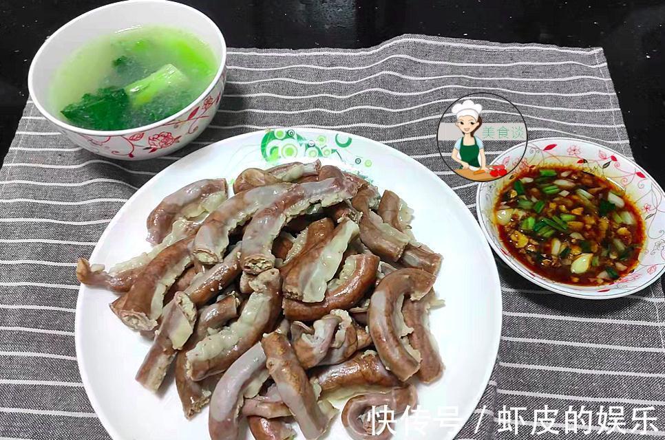 冬天吃牛肉不如吃此,营养极高,煮一锅有肉有菜有汤,冬天吃舒服