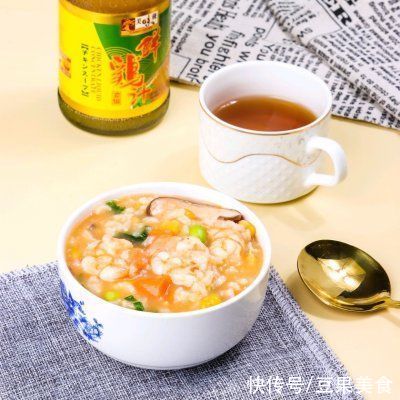 芙蓉海鲜粥|有了它干掉两碗饭不是事！超下饭的芙蓉海鲜粥