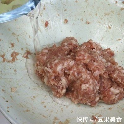 这道锦鲤蒸饺，汤汁都要舔干净
