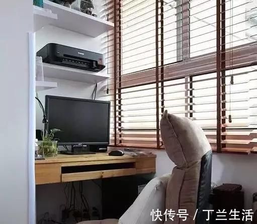 钢化玻璃|40平两房,装修不到十万,进门就厨房,次卧在半空中,见过吗