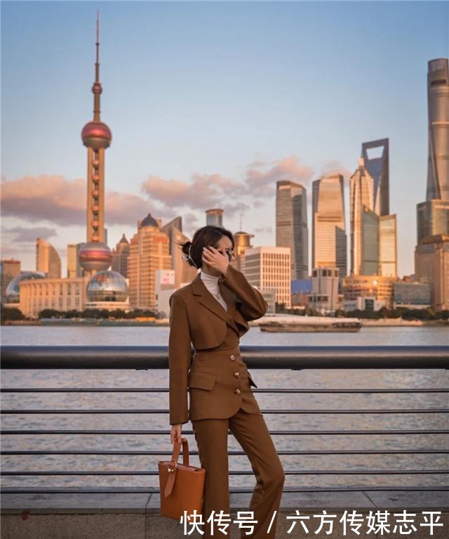 内搭|如获至宝的“秋冬穿搭”精髓,从遮肉显高到保暖全都有,收藏吧