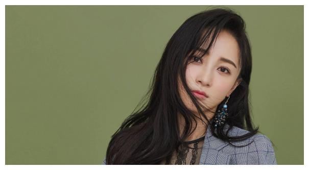 事业发展一直很好的姚笛 现在已经结婚 未来更有前途 全网搜