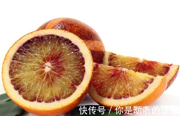 喜欢橙子不如种红玉血橙，不仅品质上乘，细软多汁，还具玫瑰香味