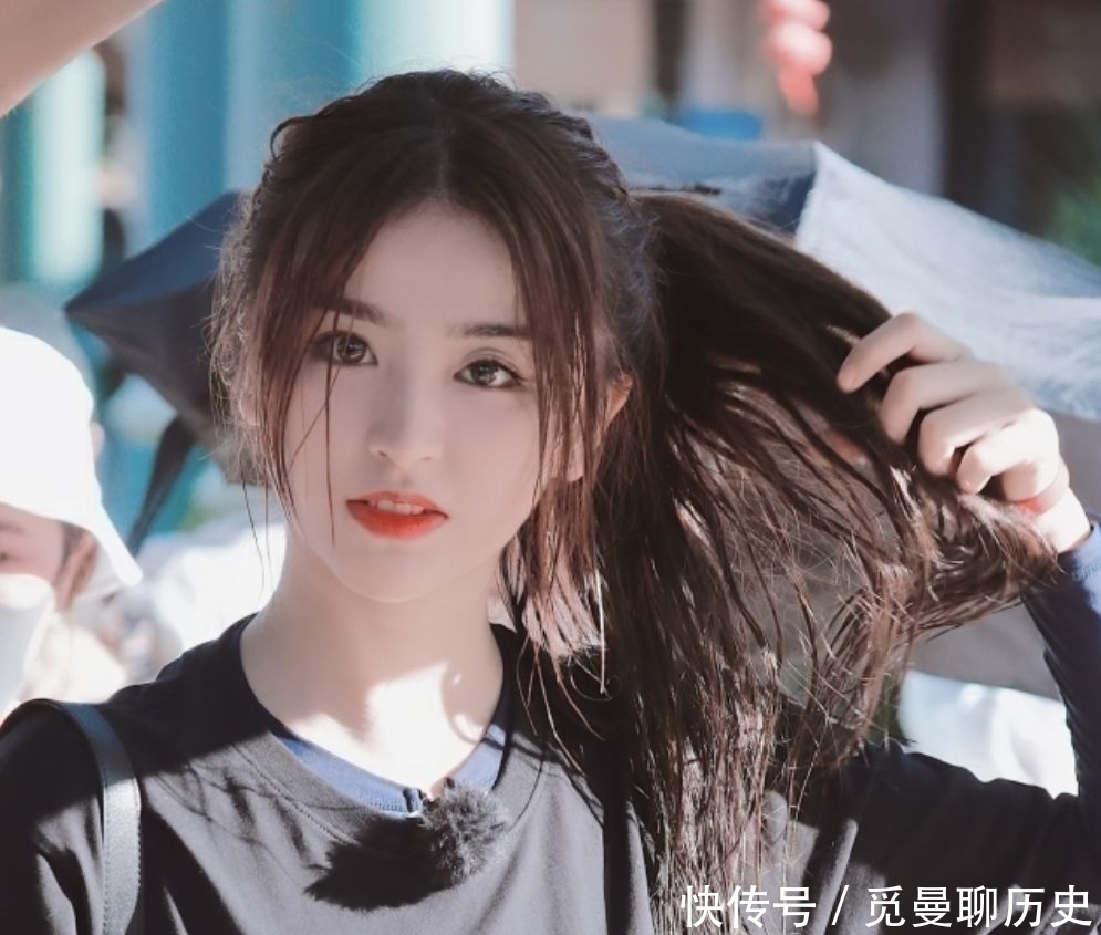 我就是演员 金子涵被主持人评价相貌和美图差别很大,并比喻成鹅蛋与馒头之别