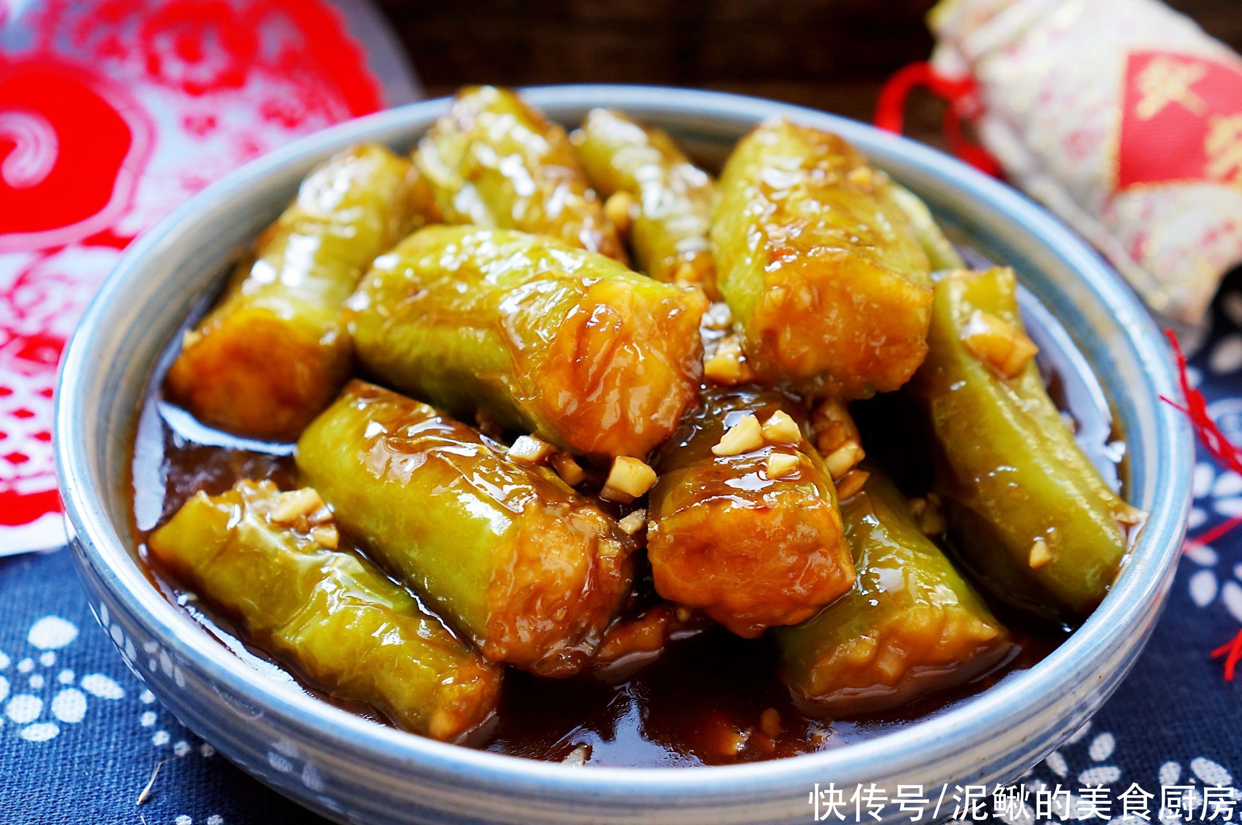 年夜饭少不了下饭菜，做法简单，好吃下饭不油腻，家人客人都喜欢