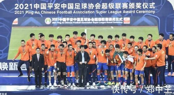 郝伟|别再避讳双冠王,郑智、黄博文合同到期,巴坎布被巴萨关注