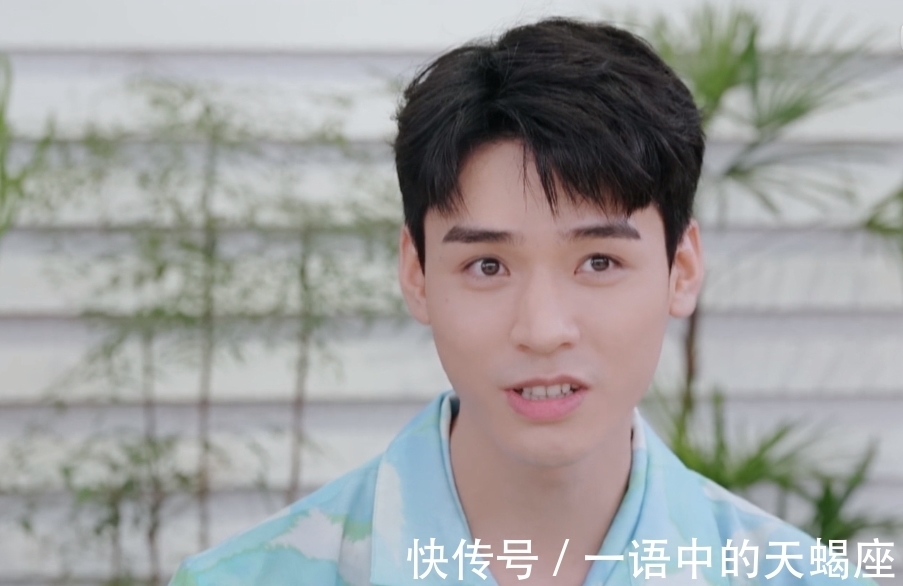 暖心|龔俊唱王力宏和周杰倫的歌跑調(diào)，有誰注意何炅說了啥？好暖心