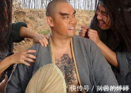 |他扮演鲁智深被人笑话, 但一身肌肉无人敢笑