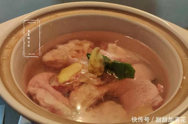 隔三岔五|猪蹄自从学会这样做,我家隔三岔五做,皮酥肉烂入味好吃还没腥味