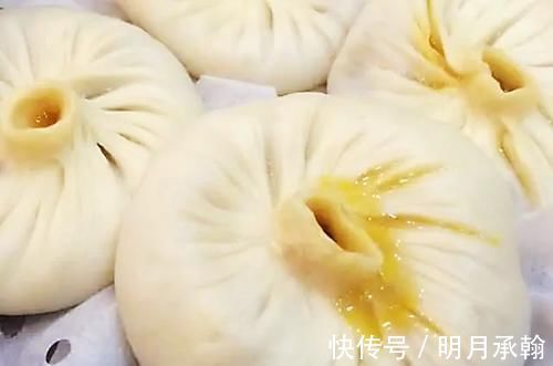 猪皮|这才是灌汤包的正宗做法,皮薄馅大,咬一口汤汁四溢,赶快学学吧!