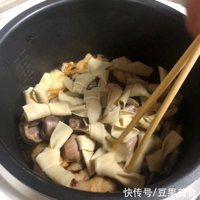 让美味又营养的潮汕卤鸡，满足你的胃吧