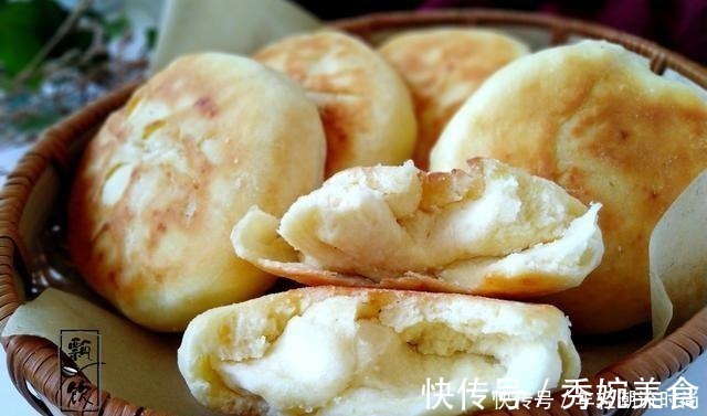 做烧饼别用水,这做法,皮酥里软,喷香,空口能吃撑,比面包都香
