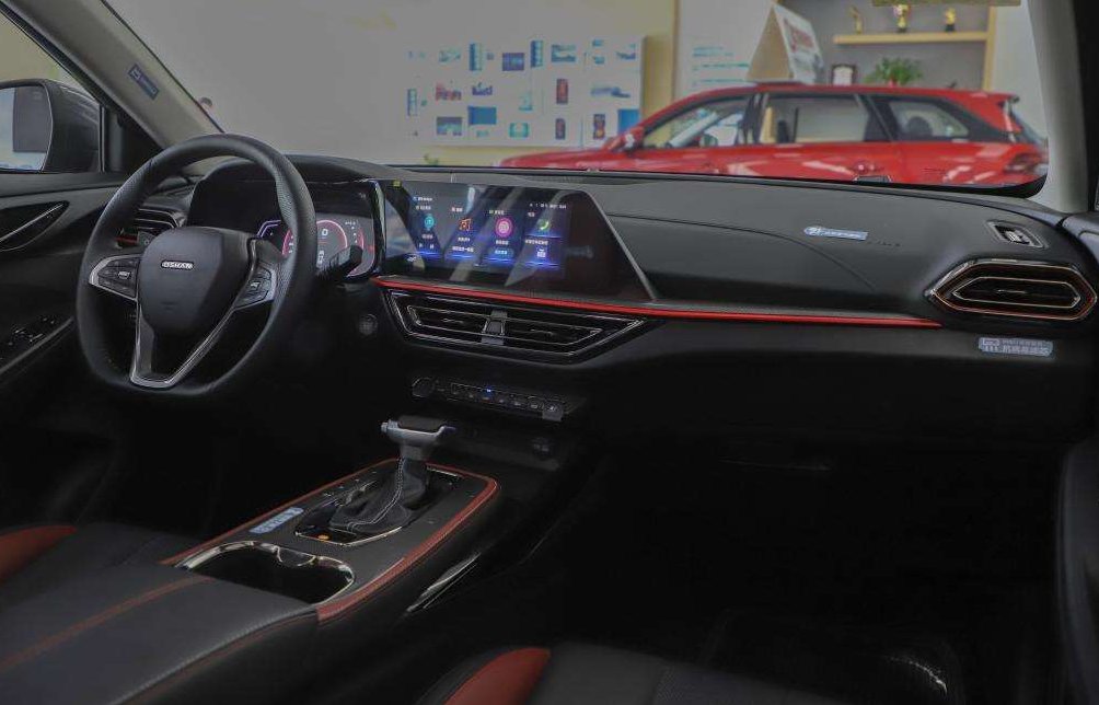 设计|10万买SUV，要顶配还要大空间，这几个大牌都能选