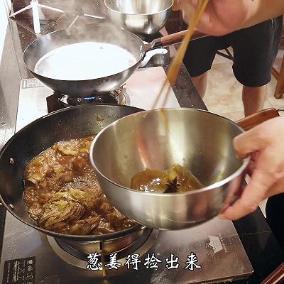 甜面酱|排骨焖黄鱼