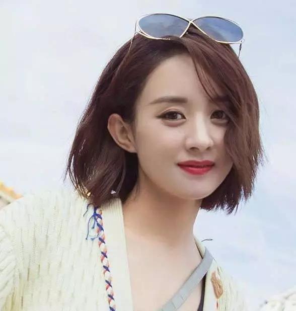 长发|女生脸上有这3个“特征”，就剪掉你的长发吧，短发更适合你