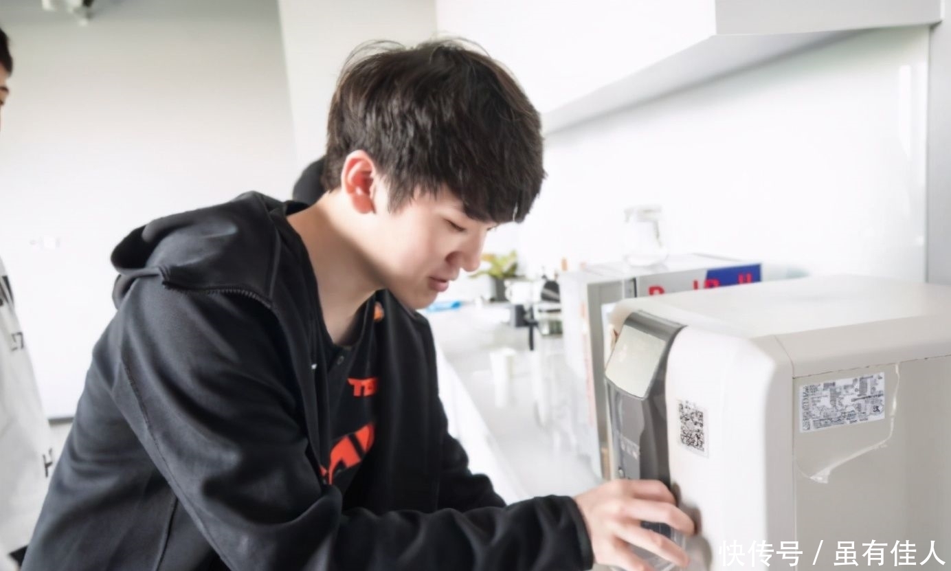 支持阿水|阿水的粉丝真的是富婆?生日时支持JKL做公益,捐了一W多