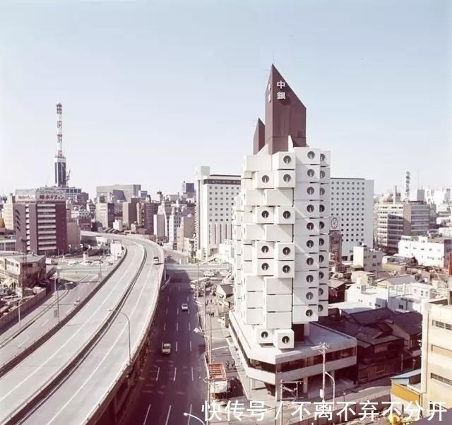 公寓|日本发明的胶囊公寓:仅有10平米,却像哆啦A梦一样万能