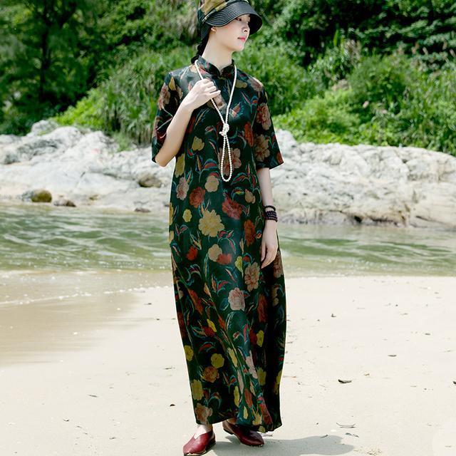 真丝 穿着旗袍的东方佳人,拥有倾城之美,亦是所有男人的穿肠毒药