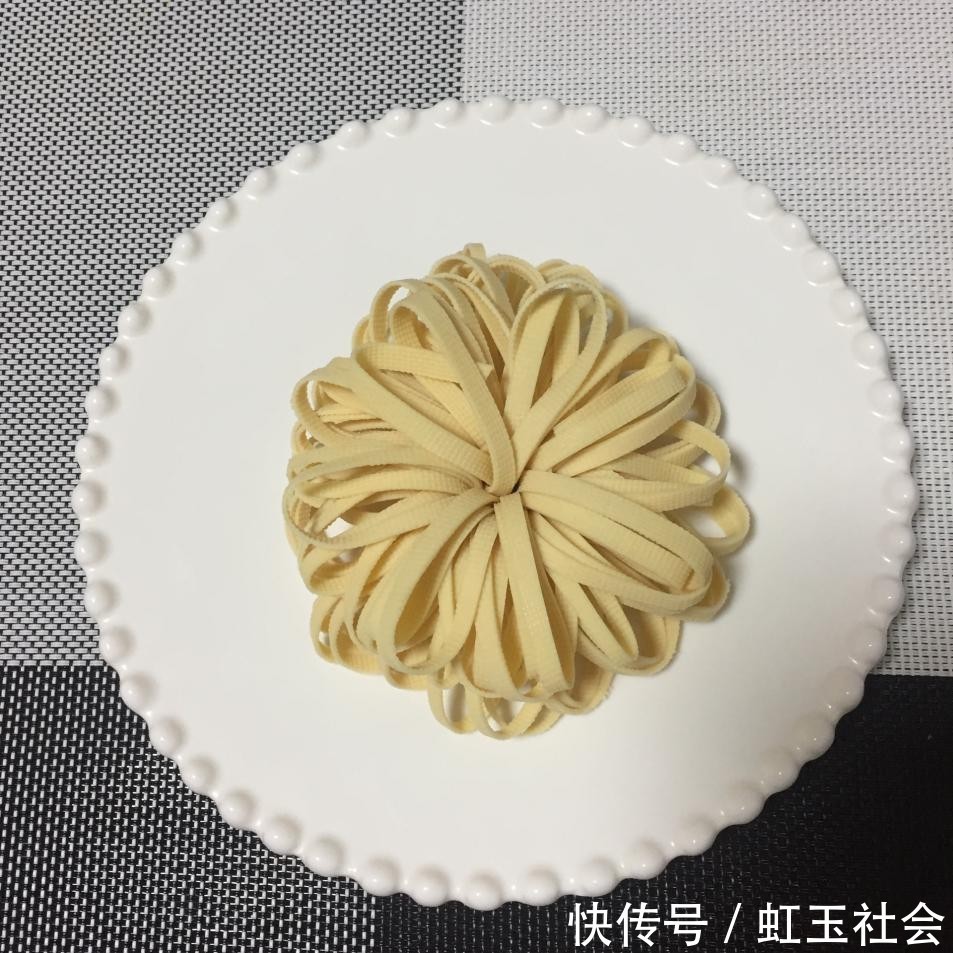 炝拌干豆腐|炝拌干豆腐家庭做法,爽口清凉,美味好吃