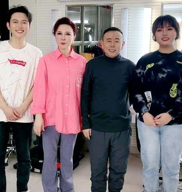 央视元宵晚会，蔡明潘长江等老台柱将登台，欢乐即将上演！