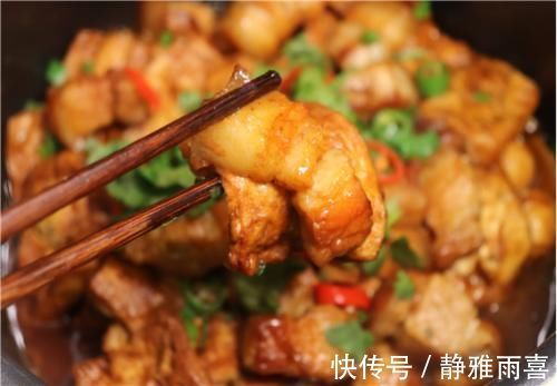 鹌鹑蛋|吃了20年的五花肉，就服这种做法！不加水不用油，出锅好吃又过瘾
