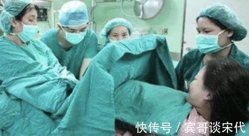生产|“我不是表演节目!”孕妇生产时遭10余个实习生围观,引发难产