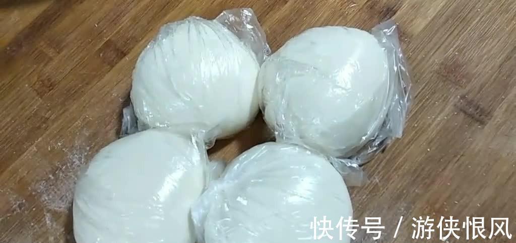 超薄葱花饼的做法,掌握以下3个技巧,担保焦香诱人嘎嘣香脆