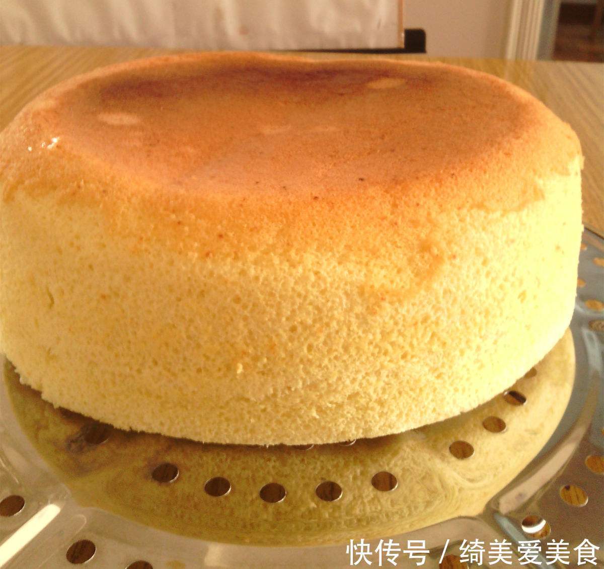 简单|没有烤箱也能做蛋糕,只需简单两步,教你在家自己做,比买的好吃
