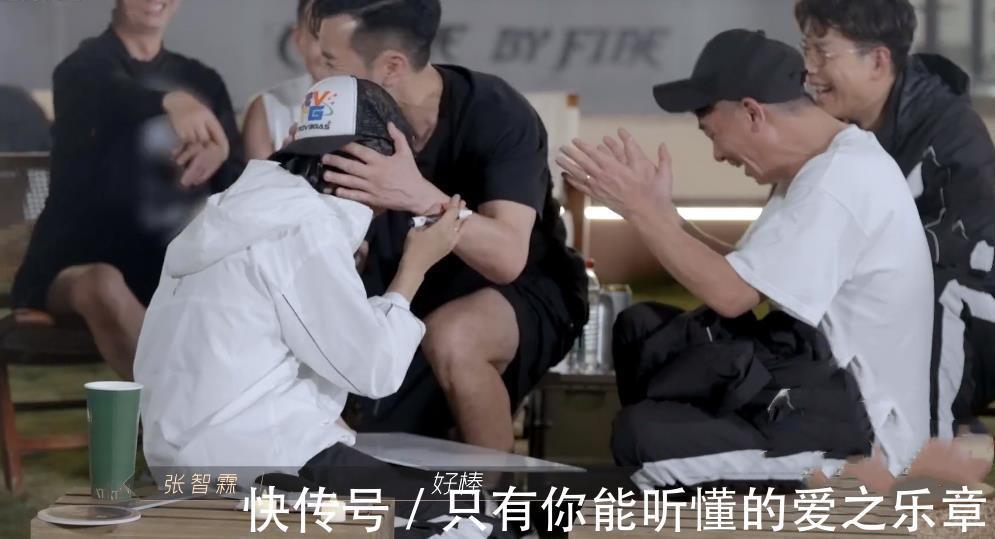 陈辉|《披哥》二公解析,大湾区腔调足,赵文卓街道办事处概念做大做强