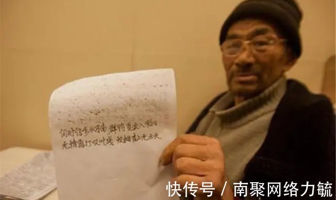 专家&他苦练书法6年,称能从书法中获得平静,专家:毫无艺术性