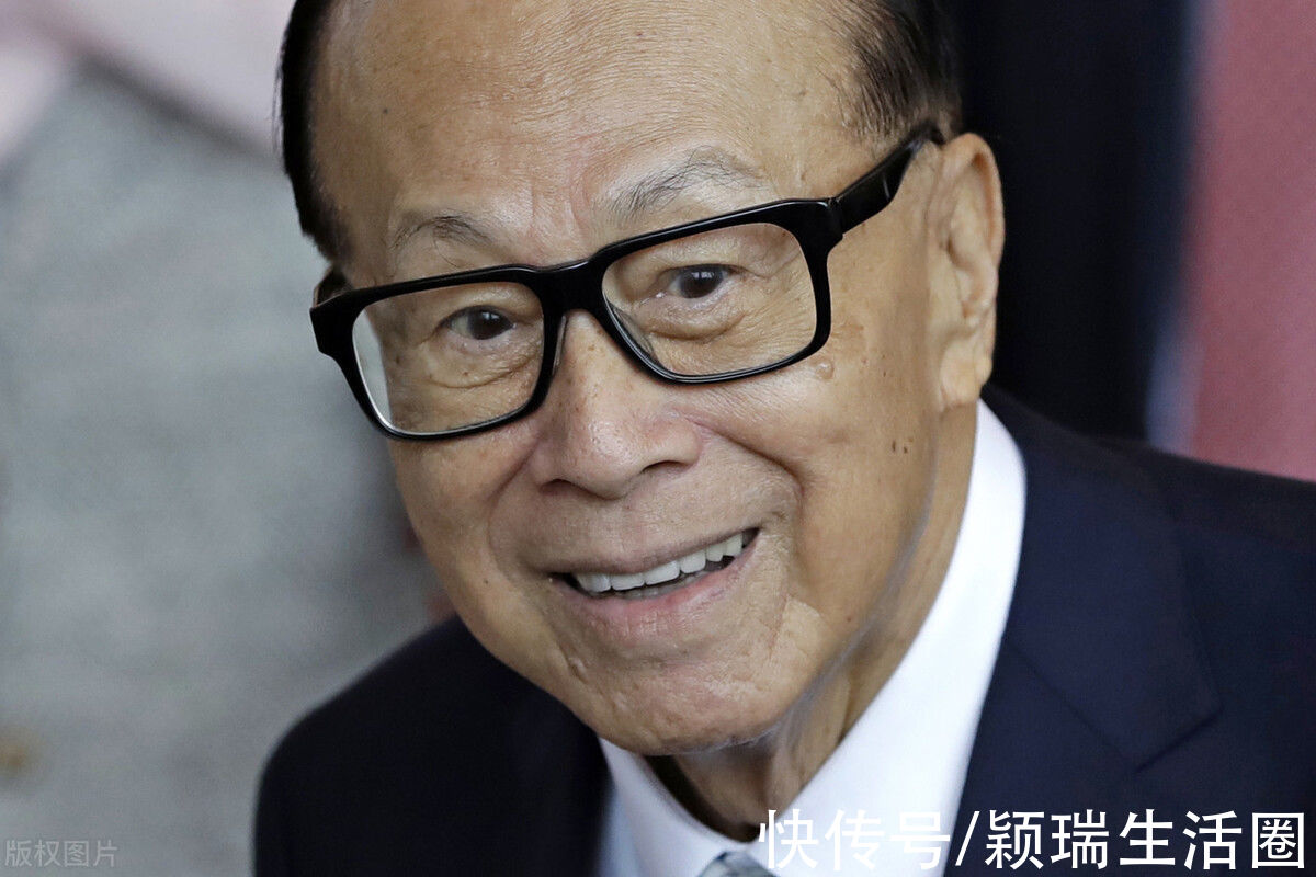 中国房地产|李嘉诚撤离大陆是方向性错误，房地产市场仍有十年二十年的黄金期