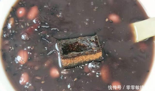 补暖|小雪前后,要懂得喝这碗黑粥,香浓软糯,温补暖身,天越冷越要喝
