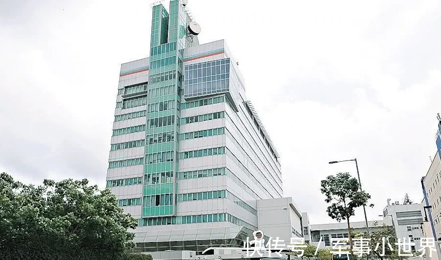 大佬|杨国强背后的香港大佬，曾拿30亿借给他，还曾送3百亿给自己弟弟