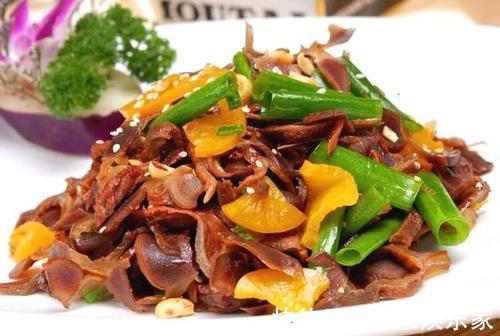 赞不绝口|比韭菜还厉害的补肾菜,升阳、固肾、强筋骨,吃过的都赞不绝口