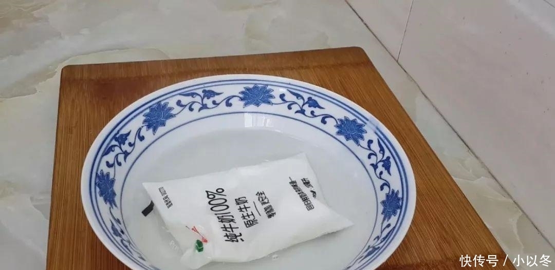 鸡蛋|1个鸡蛋,1袋牛奶,不用一滴水,在家自制小油条,比小麻花还好吃