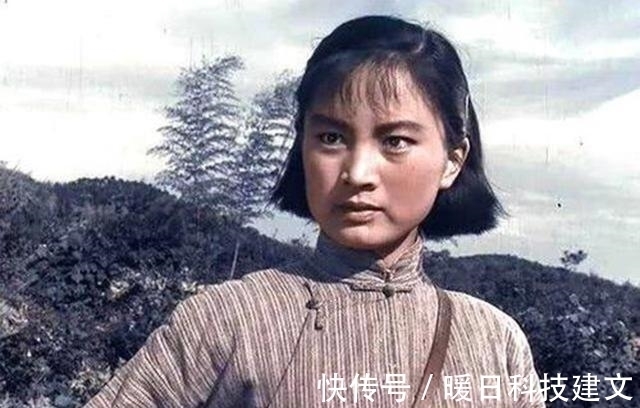 婚变$因《渡江侦察记》走红,颠峰弃影教子遭婚变,再嫁富商成著名画家