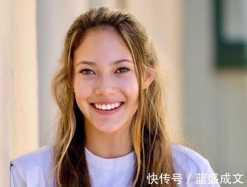 花样滑冰|放弃美籍入中籍!直言要为中国荣誉而战,如今已成中国队的主力!