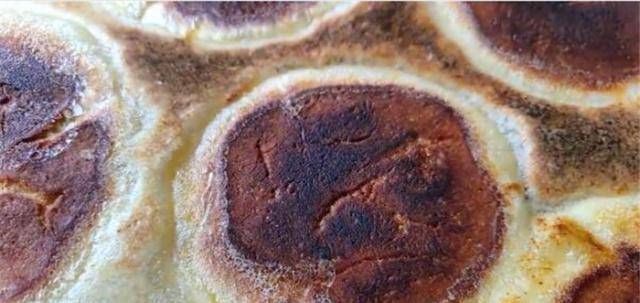 搅拌|玉米面是一种新的吃法。当你用开水搅拌筷子时,你将吃不到其中的三个