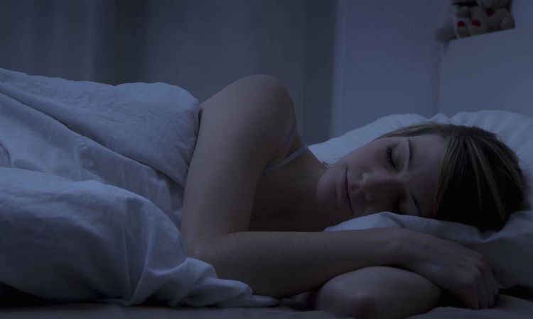 睡觉多久比较好？睡不着怎么办？几点睡觉最好？看看专家怎么说的