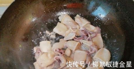 鲜香|豆腐还可以和它一起这样做，真的是鲜香美味，好吃不腻！