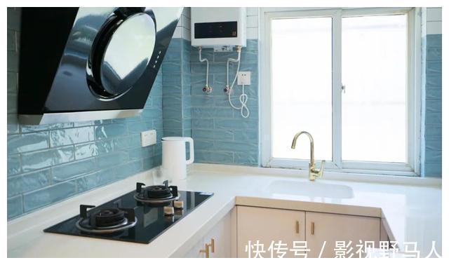 厨房|设计师爆改55㎡老破小,配色高级、功能齐全,进屋就被迷住了!