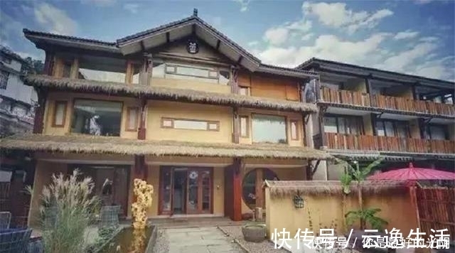 70后|70后大叔用6年时间,建造400㎡院子,为追求原始房顶铺茅草