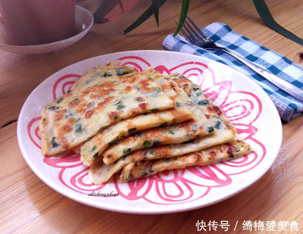 食材|用此食材煎饼，真美味，2块钱能煎一盘，放一天仍然柔软